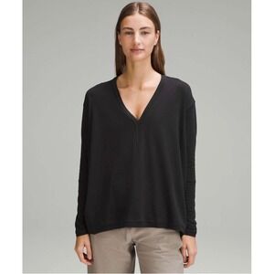 Lululemon Back in action Women Black V-Neck Long Sleeve Oversized Top